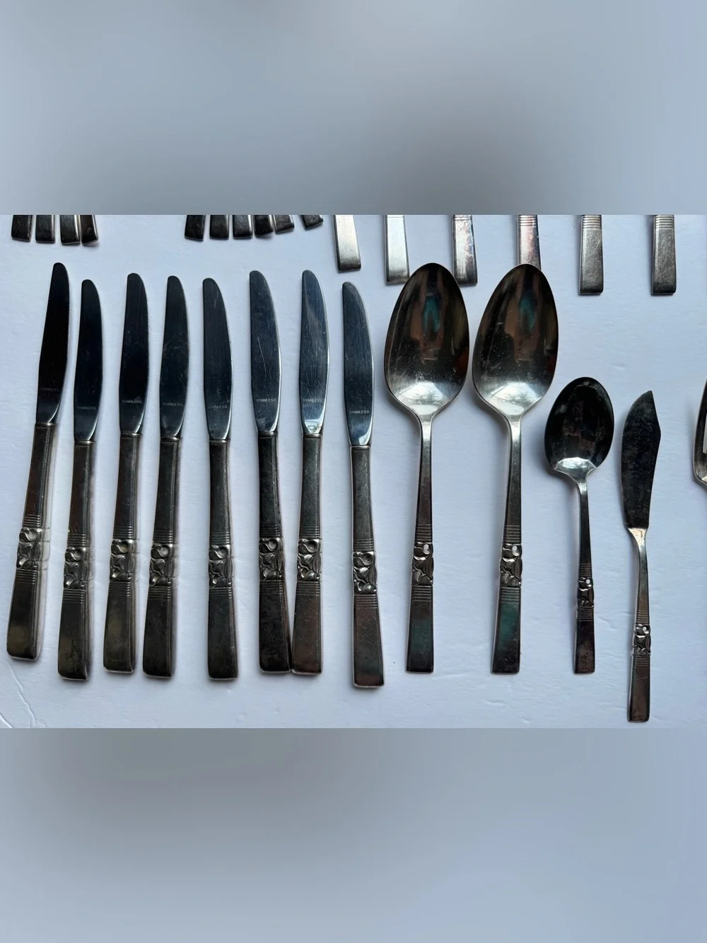 Morning Star By Oneida Community Silver Plated 49 Pieces Forks Spoons Vintage